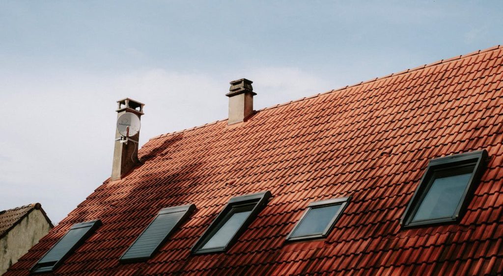 LA Roof Miantenance, la roofer, la roofing contractor, la roofing company, la roofing,